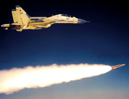 Ấn tượng mạnh màn phóng mưa tên lửa, bom của Su-30MK2