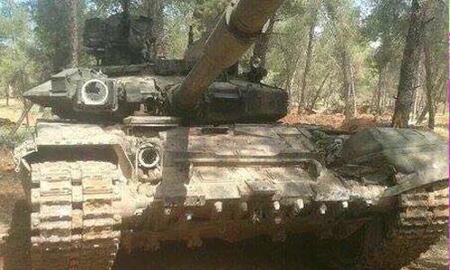 Nóng: Xe tăng T-90 bị phiến quân IS bắt sống ở Syria?