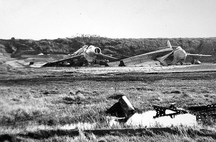 Khủng khiếp sóng thần hủy diệt căn cứ Không quân Liên Xô