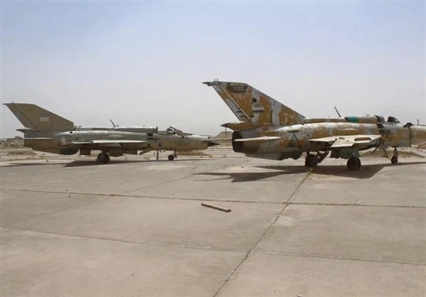 Điêu tàn căn cứ không quân mà Iraq dùng để đánh IS