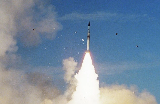 Nhận diện các loại tên lửa phòng không trên tàu chiến Nga