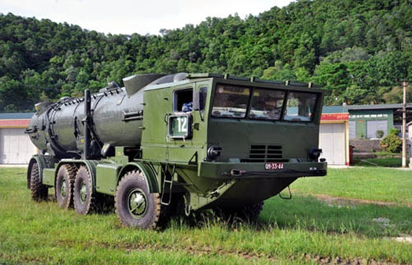 Thăm lữ đoàn tên lửa diệt hạm bắn xa nhất Việt Nam