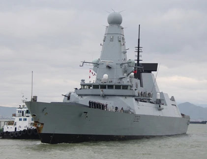 “Săm soi” góc cạnh chiến hạm Type 45 Anh ở Việt Nam