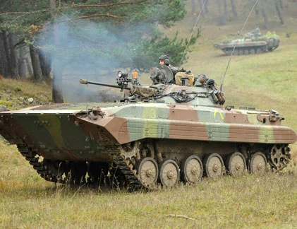 Xem thiết giáp BMP-2 Việt Nam có trang bị tác chiến