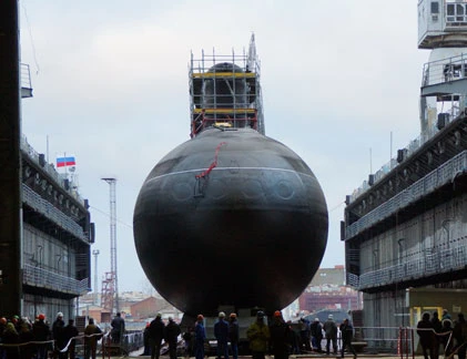 Tận mắt lễ hạ thủy tàu ngầm Kilo Project 636 Nga