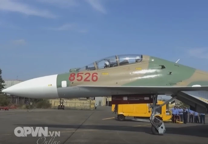 Tuyệt vời: Việt Nam tự tăng hạn sử dụng tiêm kích Su-27