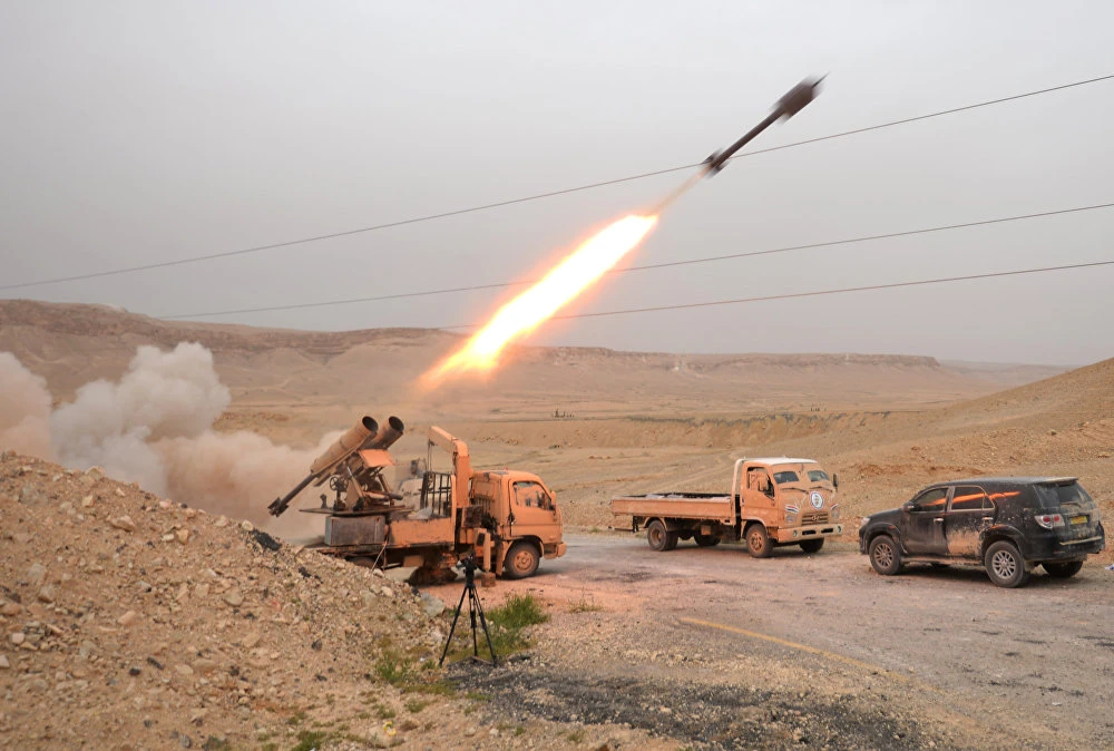 Soi dàn vũ khí Syria tham gia giải phóng Palmyra