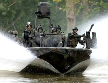 Mục kích cuộc huấn luyện “địa ngục” của lính SWCC Mỹ (2)