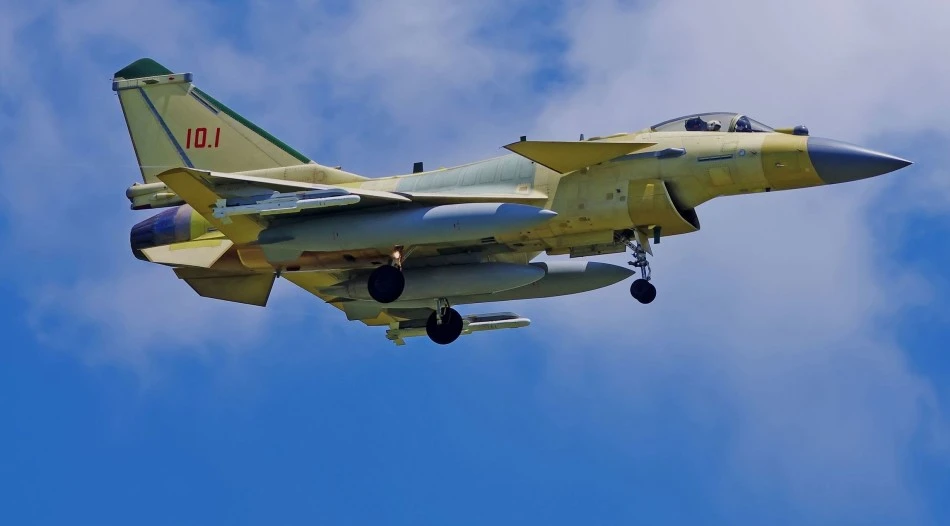 Bí ẩn phiên bản tiêm kích J-10C của Trung Quốc