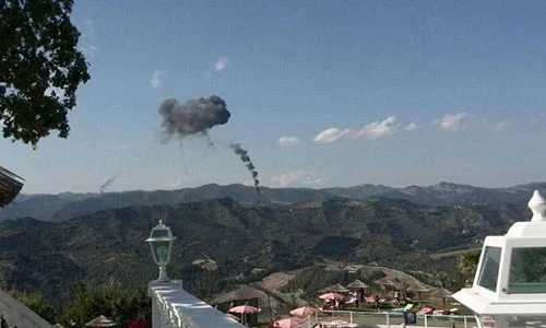 Hiện trường chiến đấu cơ Italy đâm nhau gây cháy lớn