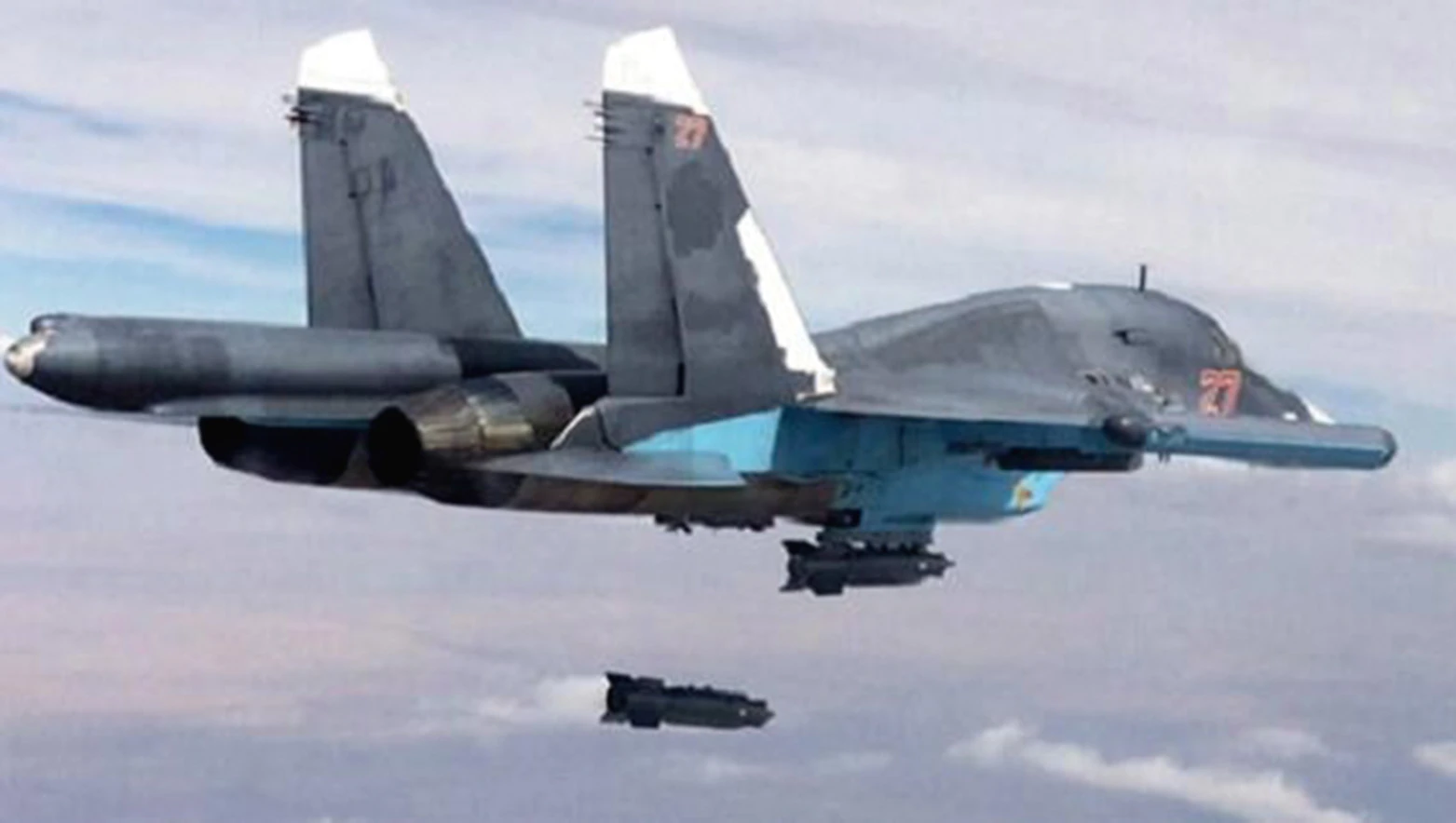 Siêu bom RBK-500 của Nga hủy diệt xe tăng thế nào?