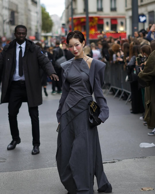 Thạch Trang được mời tham dự Paris Fashion Week. 460903181-337315166076143-476612301776052598-n.jpg