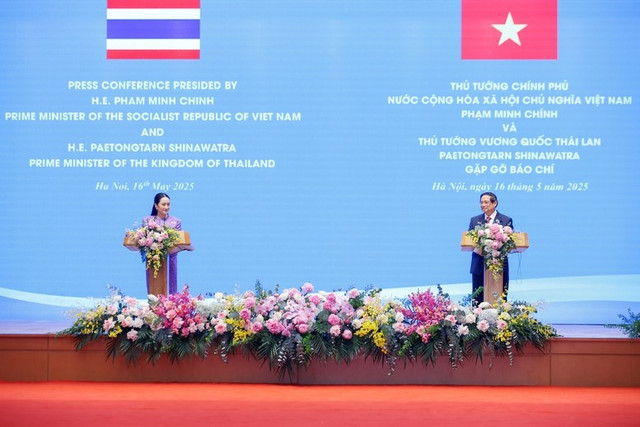 Hai Thủ tướng cho biết hai bên cũng thống nhất về việc tăng cường phối hợp, trao đổi về các vấn đề khu vực và quốc tế cùng quan tâm - Ảnh: VGP/Nhật Bắc Hai Thủ tướng cho biết hai bên cũng thống nhất về việc tăng cường phối hợp, trao đổi về các vấn đề khu vực và quốc tế cùng quan tâm - Ảnh: VGP/Nhật Bắc