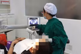 Dịch vụ nha khoa tại TP Hồ Chí Minh phát triển mạnh mẽ với hàng nghìn phòng khám răng hàm mặt đang hoạt động.