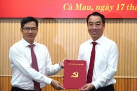 Ông Lữ Quang Ngời - Chủ tịch UBND tỉnh Vĩnh Long - được Ban Bí thư điều động giữ chức Phó Bí thư Tỉnh ủy Cà Mau.