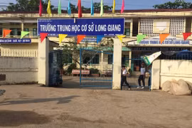 Trường trung học cơ sở Long Giang