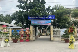 Trường Tiểu học Long Hậu 1