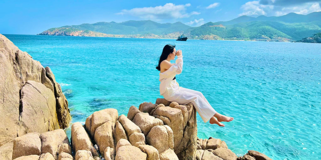 Du lịch Bình Hưng. Ảnh Blog Vexere du-lich-binh-hung.png