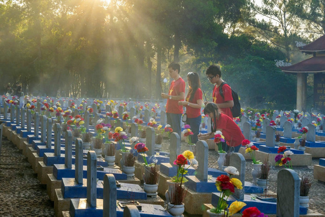 Thăm Nghĩa trang Liệt sĩ Quốc gia Trường Sơn. Ảnh Visit Quang Tri nghia-trang-liet-si-quoc-gia-truong-son1.jpg