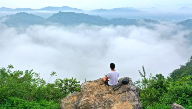 Hòa An (Cao Bằng) được ví như “thiên đường săn mây” hoang sơ, nơi du khách vừa tận hưởng cảnh sắc huyền ảo vừa trải nghiệm văn hóa bản địa. Ảnh Văn Tiệp cao-bang-3839.jpg