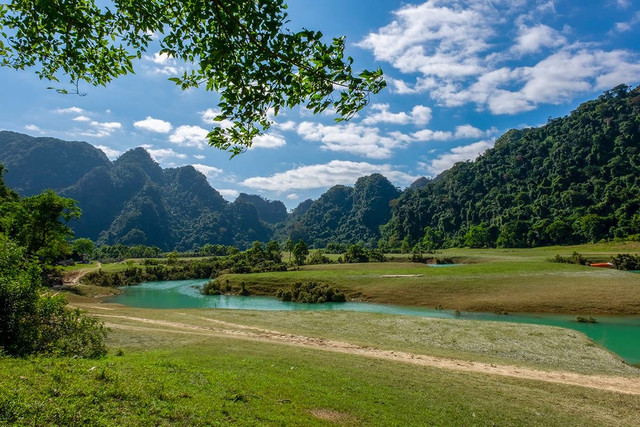 Ảnh Đặng Ngọc Quang huu-lung.jpg