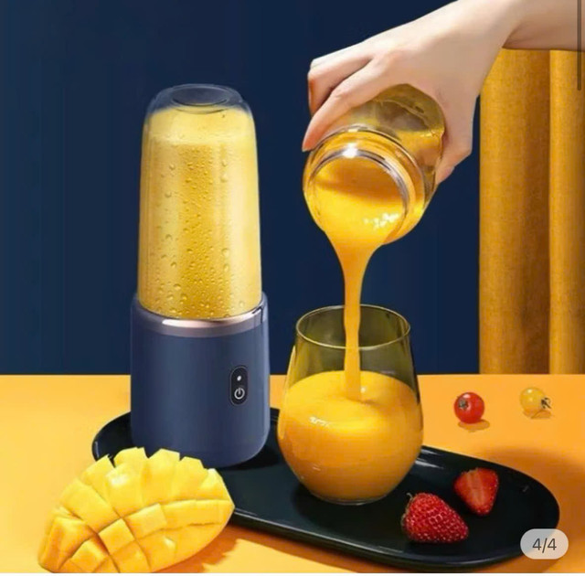 Máy xay hoa quả 82.000 đồng: Rẻ giật mình, dùng “vỡ mộng”. z6763840725813-13e062afad63bca1cc630300bd65cfa8.jpg