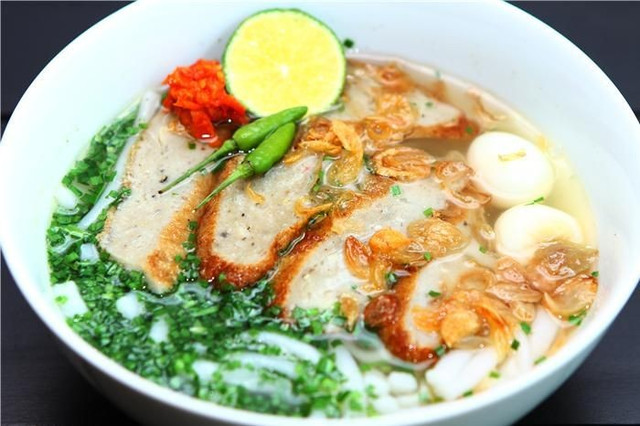 Ảnh Bazan Travel banh-canh-cha-ca.jpg