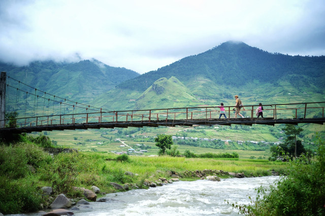 Thung lũng Lìm Mông - Ảnh Vinh Đen anh-5.jpg