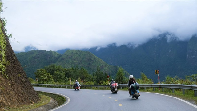 Ảnh minh họa tour-xe-may.jpg