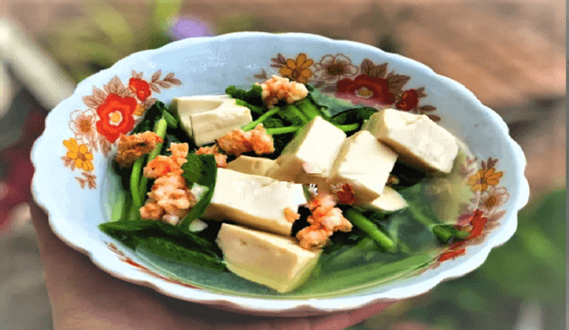 Canh cải xanh nấu đậu hũ. Ảnh minh họa canh-cia.png