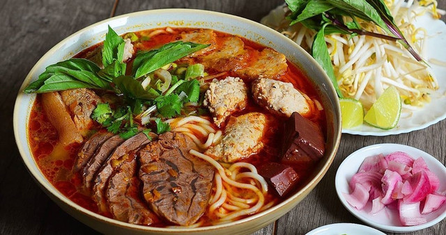 Ảnh minh họa bun-bo-hue.jpg