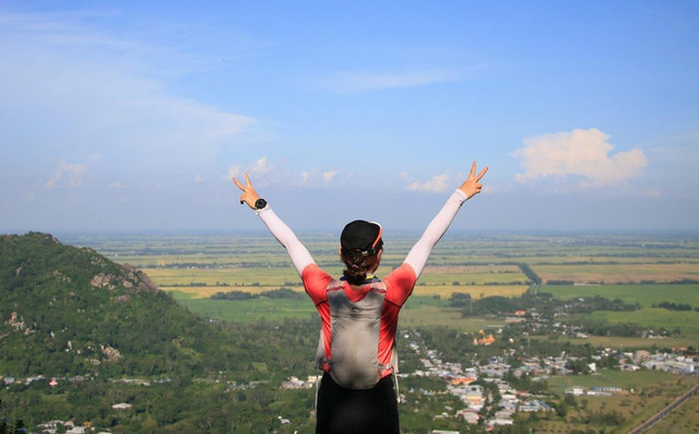 trekking-nui-cam1.jpg
