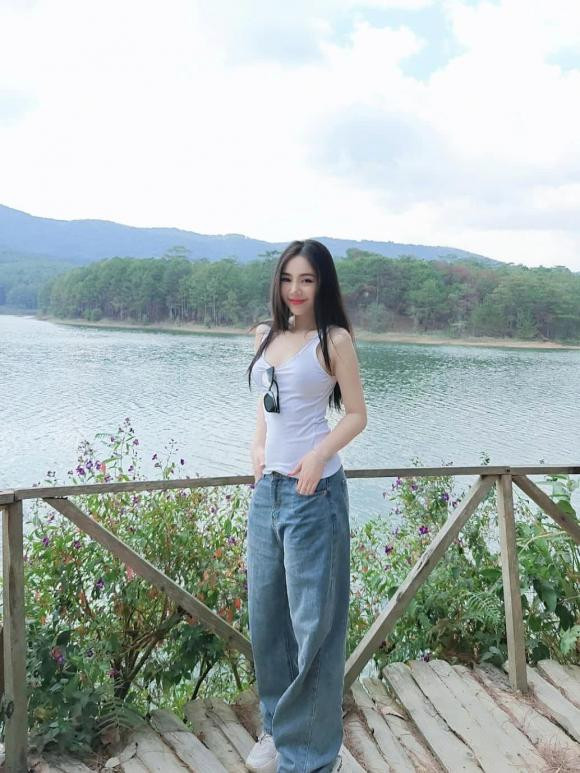 Đổi đời nhờ MV Vợ người ta, Quỳnh Kool thành diễn viên đắt show - Hình 12 Doi doi nho MV Vo nguoi ta, Quynh Kool thanh dien vien dat show-Hinh-12