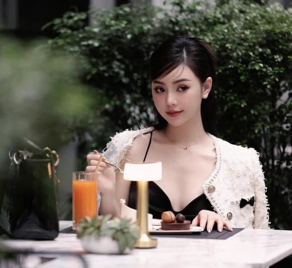 Đổi đời nhờ MV Vợ người ta, Quỳnh Kool thành diễn viên đắt show - Hình 13 Doi doi nho MV Vo nguoi ta, Quynh Kool thanh dien vien dat show-Hinh-13