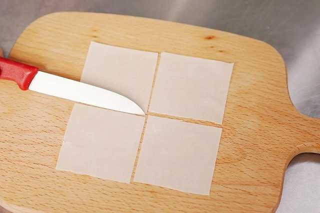Trổ tài làm món kẹo dâu tây cực đơn giản đãi khách ngày Tết - Hình 6 Tro tai lam mon keo dau tay cuc don gian dai khach ngay Tet-Hinh-6