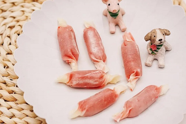Trổ tài làm món kẹo dâu tây cực đơn giản đãi khách ngày Tết Tro tai lam mon keo dau tay cuc don gian dai khach ngay Tet