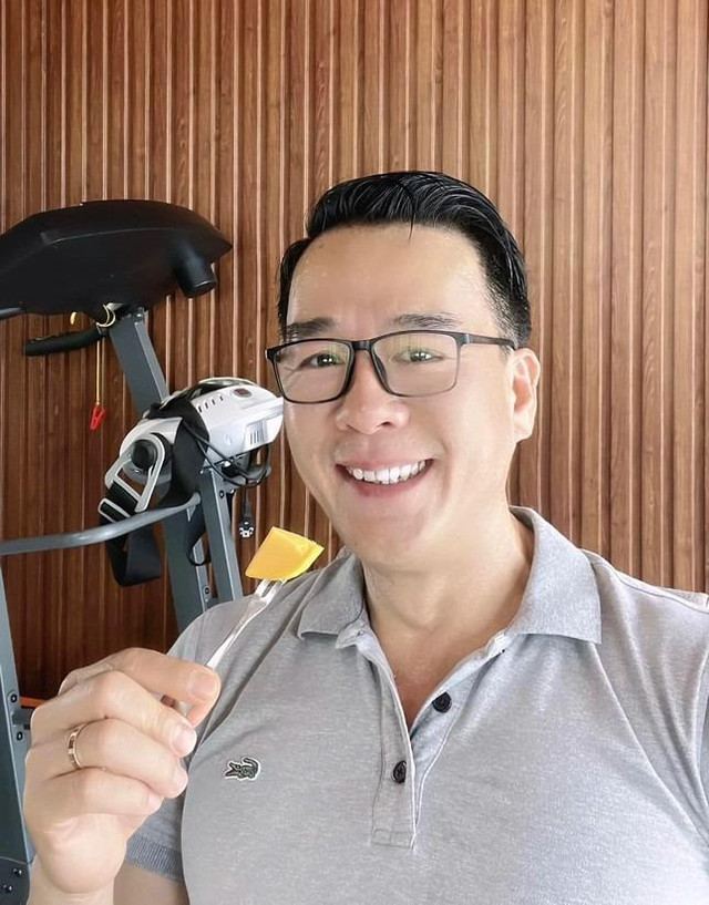 Dấu hiệu này của vua cá Koi' nói rõ chuyện hôn nhân với Hà Thanh Xuân - Hình 3 Dau hieu nay cua vua ca Koi' noi ro chuyen hon nhan voi Ha Thanh Xuan-Hinh-3