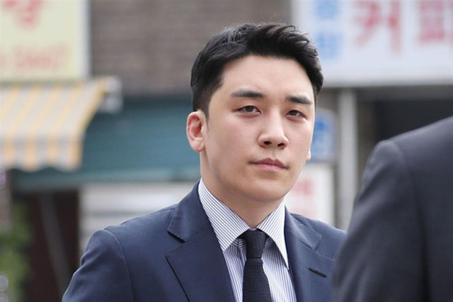 Seungri (Big Bang) chính thức ngồi tù, nhận án 18 tháng Seungri (Big Bang) chinh thuc ngoi tu, nhan an 18 thang