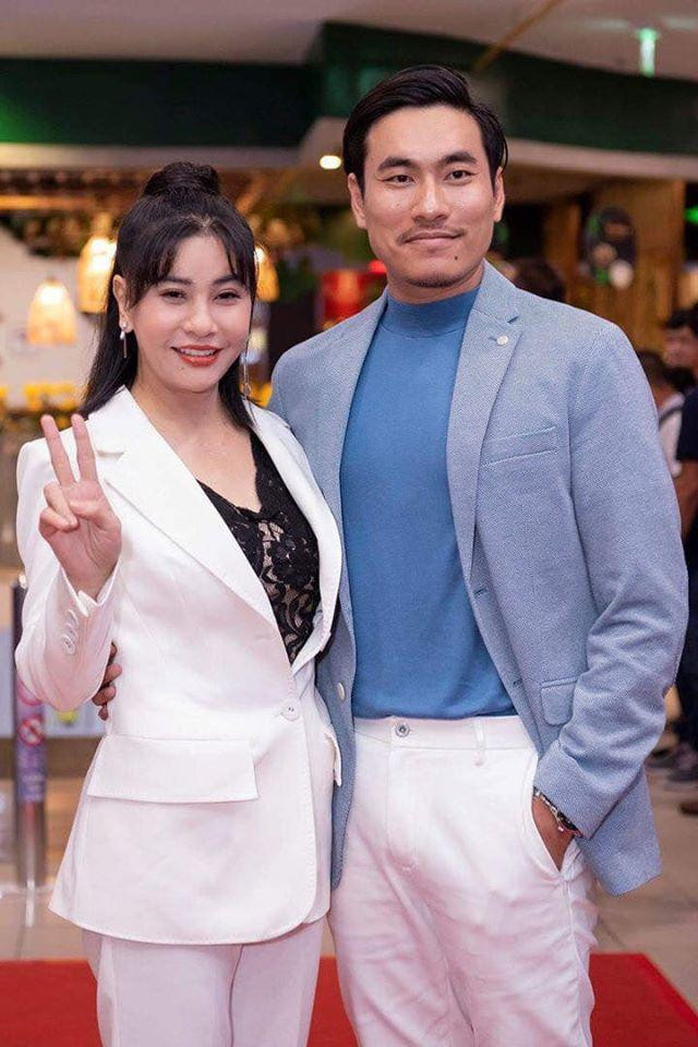 Rộ tin Cát Phượng - Kiều Minh Tuấn chia tay, đàng trai có người mới - Hình 2 Ro tin Cat Phuong - Kieu Minh Tuan chia tay, dang trai co nguoi moi-Hinh-2