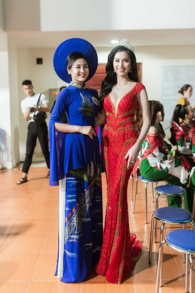 Từ cô nàng tự ti trở thành Đại sứ áo dài Quảng Trị - Hình 4 Tu co nang tu ti tro thanh Dai su ao dai Quang Tri-Hinh-4