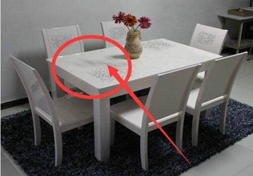 Khi những hiện tượng này xuất hiện trên bàn ăn thì Thần Tài sẽ rời đi - Hình 2 Khi nhung hien tuong nay xuat hien tren ban an thi Than Tai se roi di-Hinh-2