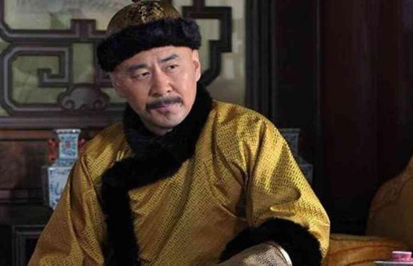 Tại sao triều Thanh có rất nhiều thân vương nhưng chẳng có ai dám tạo phản? - Hình 4 Tai sao trieu Thanh co rat nhieu than vuong nhung chang co ai dam tao phan?-Hinh-4