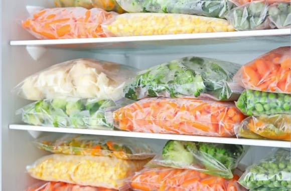 Mẹo trữ rau củ đông lạnh không mất dinh dưỡng, ăn được cả năm - Hình 2 Meo tru rau cu dong lanh khong mat dinh duong, an duoc ca nam-Hinh-2