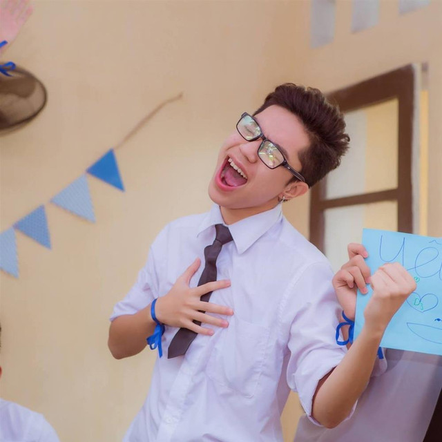 Loạt ảnh tuổi "ô mai" tinh nghịch của tình tin đồn Bảo Anh - Hình 20 Loat anh tuoi