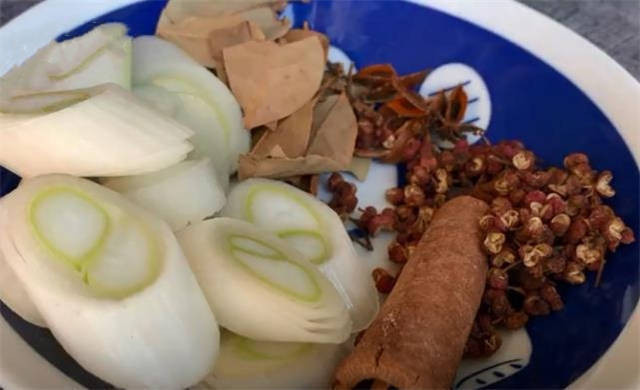 Bí kíp pha nước chấm đa năng ngon tuyệt đỉnh - Hình 4 Bi kip pha nuoc cham da nang ngon tuyet dinh-Hinh-4