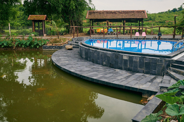 Khu nhà gỗ dùng nội thất tái chế của cặp vợ chồng ở Hòa Bình - Hình 24 Khu nha go dung noi that tai che cua cap vo chong o Hoa Binh-Hinh-24