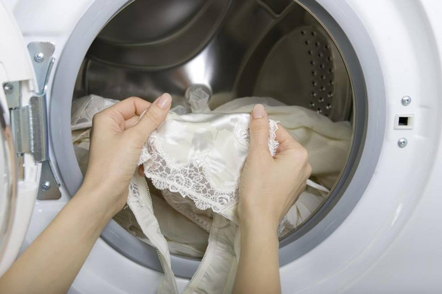 Cô gái 29 tuổi qua đời do ung thư vì sai lầm khi giặt đồ lót - Hình 3 Co gai 29 tuoi qua doi do ung thu vi sai lam khi giat do lot-Hinh-3