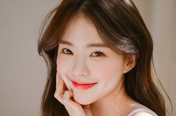 Bật mí 6 nét gương mặt của người số giàu sang, Tình - Tiền hạng A - Hình 6 Bat mi 6 net guong mat cua nguoi so giau sang, Tinh - Tien hang A-Hinh-6