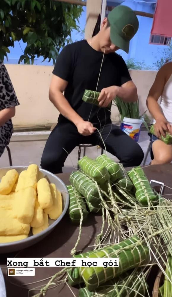 Khoảnh khắc dễ thương của Ngô Thanh Vân- Huy Trần khi về quê ăn Tết - Hình 7 Khoanh khac de thuong cua Ngo Thanh Van- Huy Tran khi ve que an Tet-Hinh-7