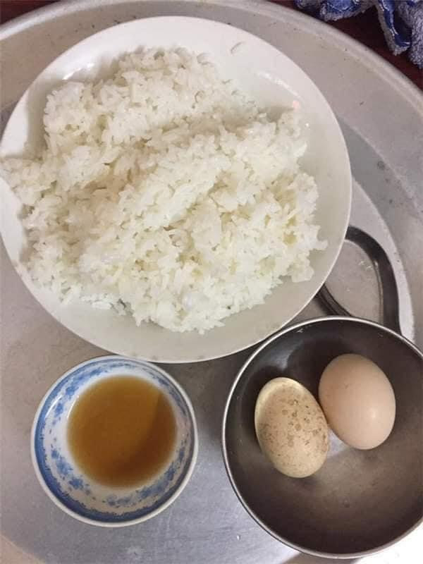 Dâu trẻ than vãn mẹ chồng nấu cơm cữ mà như cho mèo ăn - Hình 2 Dau tre than van me chong nau com cu ma nhu cho meo an-Hinh-2
